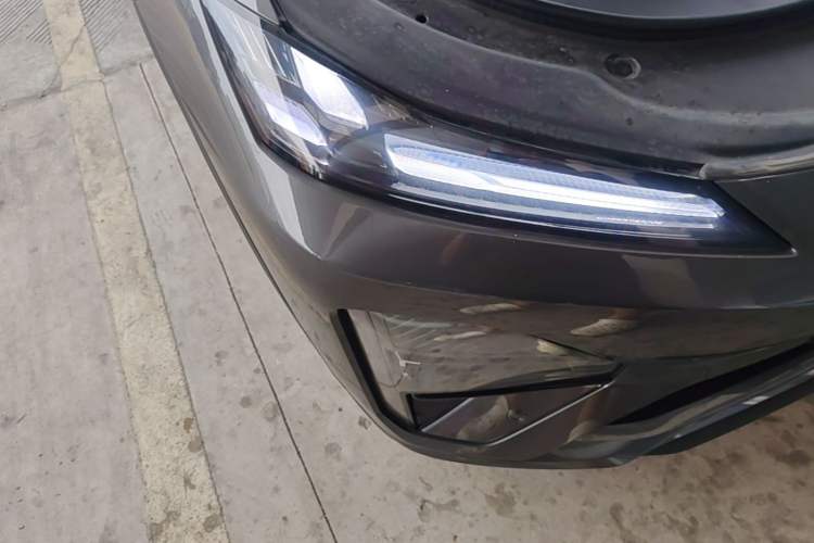 Used Deepal S07 2026 Model 550Ultra Huawei Qiankun ADS SE Edition Right Front Headlight