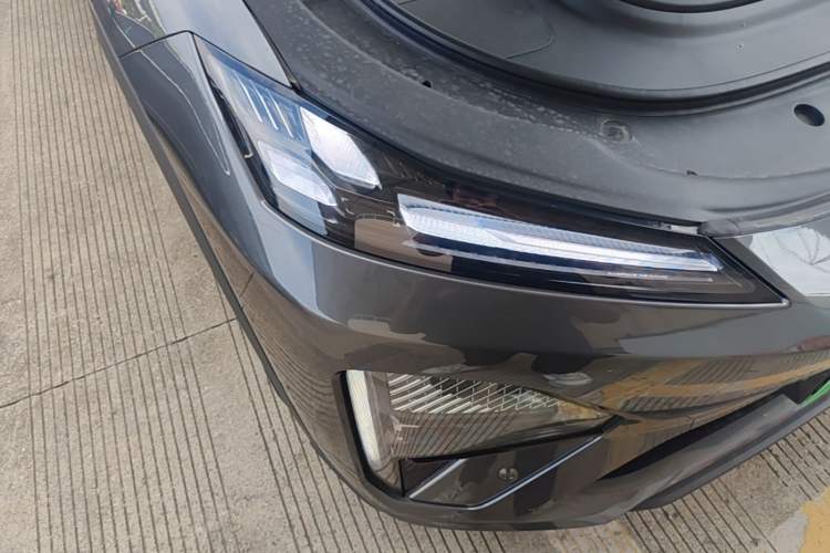 Used Deepal S07 2026 230Ultra with Huawei Qiankun ADS SE Edition Right Front Headlight