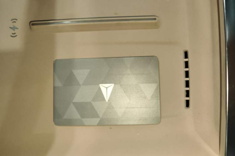 Used Deepal S07 2026 Model, 630 Ultra Huawei Qiankun Laser Version Interior 1