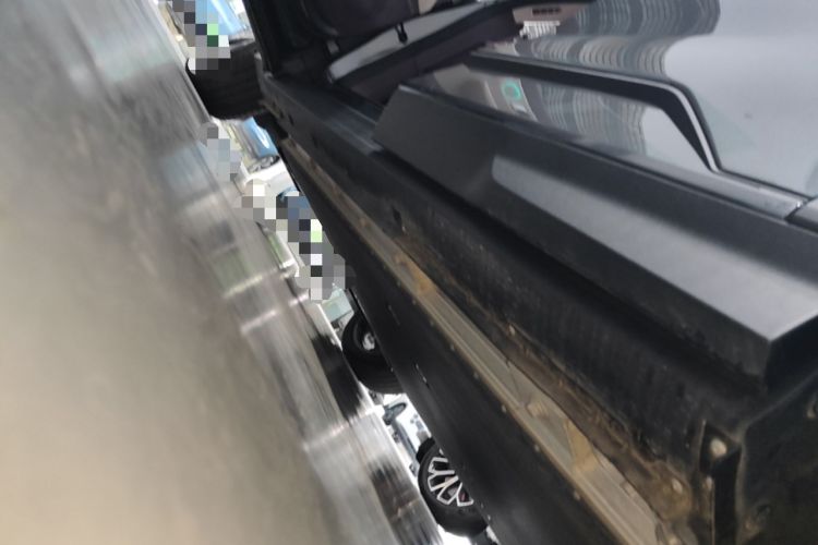 Used Deepal S07 2026 Model, 630 Ultra Huawei Qiankun Laser Version Left Side Sill