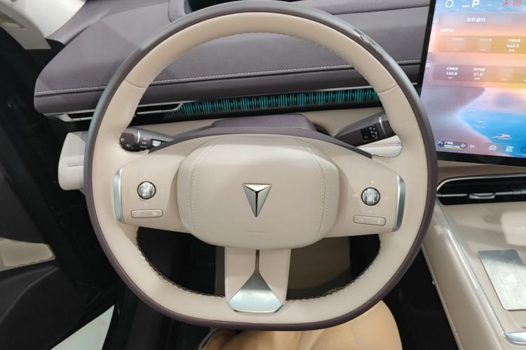 Used Deepal S07 2026 Model, 630 Ultra Huawei Qiankun Laser Version Steering Wheel