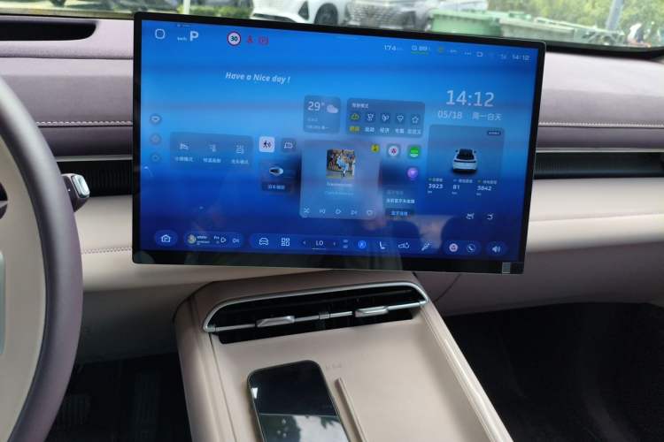 Used Deepal S07 2026 230Ultra with Huawei Qiankun ADS SE Edition Audio And AC Panel