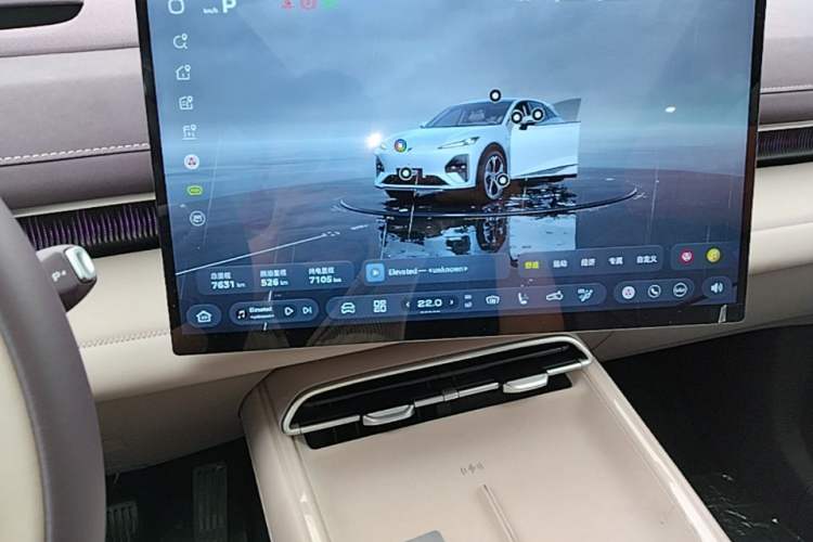 Used Deepal S07 2026 230Ultra with Huawei Qiankun ADS SE Edition Audio And AC Panel