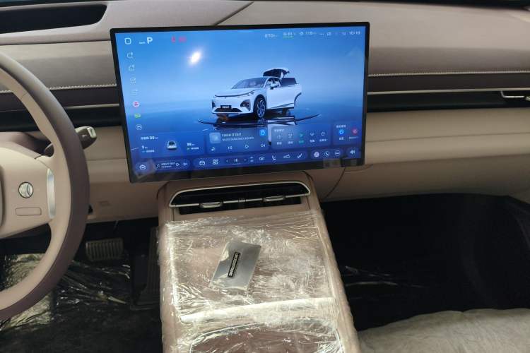 Used Deepal S07 2026 Model 230Max Huawei Qiankun ADS SE Edition Audio And AC Panel