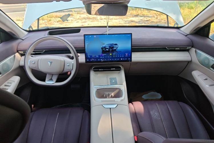Used Deepal S07 2026 230Ultra with Huawei Qiankun ADS SE Edition Center Console