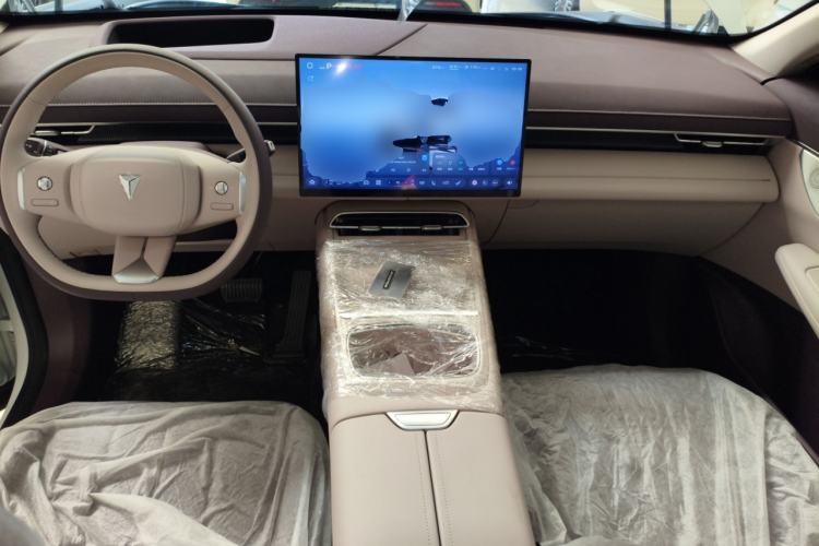 Used Deepal S07 2026 Model 230Max Huawei Qiankun ADS SE Edition Center Console