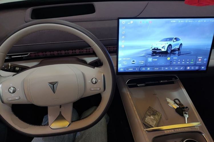 Used Deepal S07 2026 Model 300Ultra Huawei Qiankun ADS SE Edition Center Console