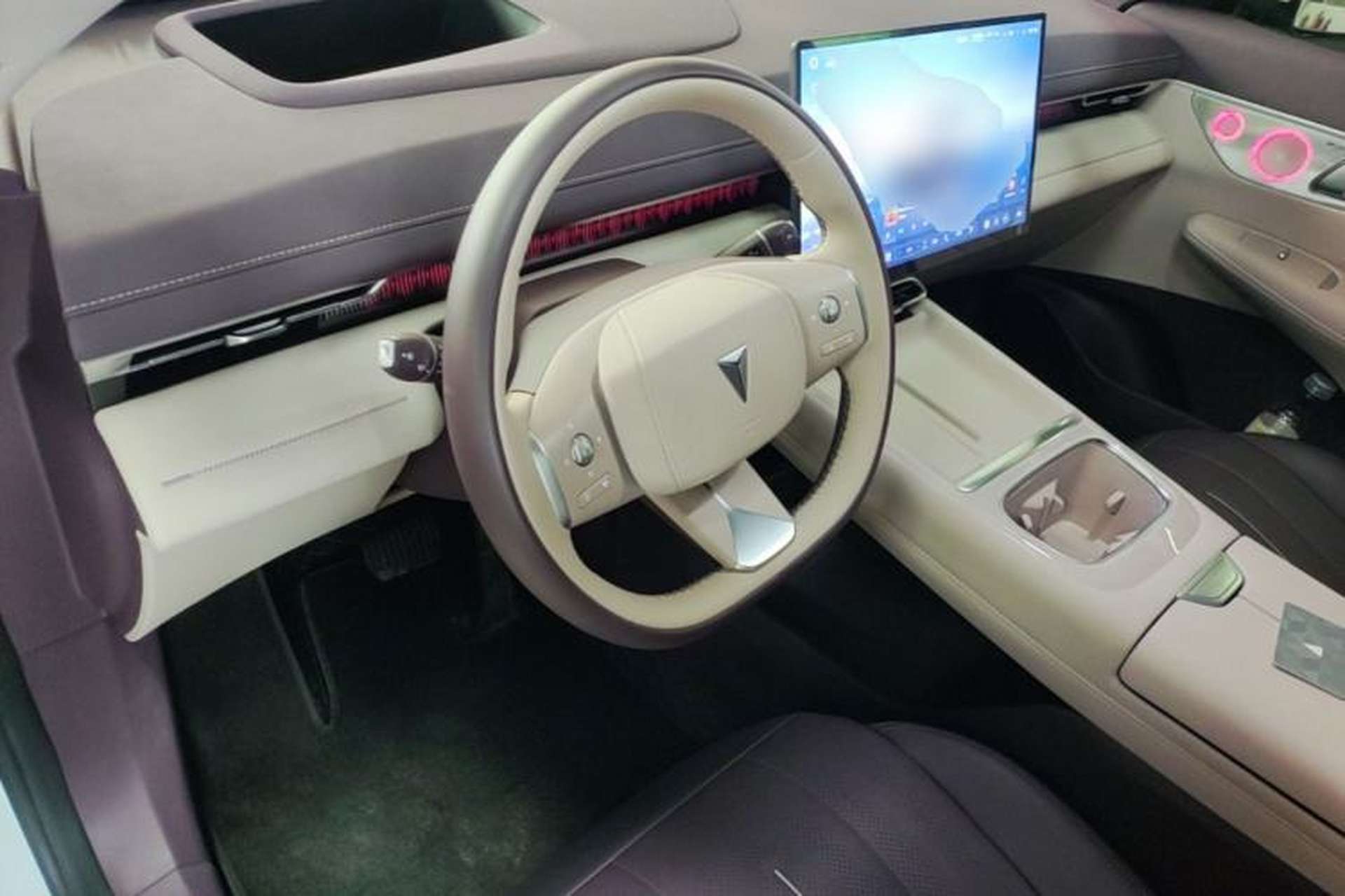 Used Deepal S07 2026 230Ultra with Huawei Qiankun ADS SE Edition Center Console