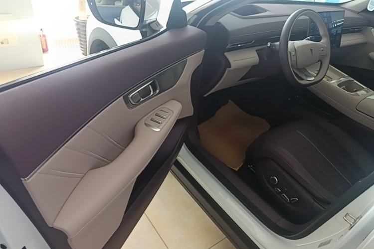 Used Deepal S07 2026 230Ultra with Huawei Qiankun ADS SE Edition Driver Seat