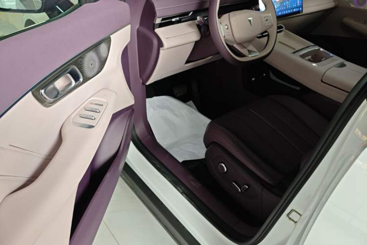 Used Deepal S07 2026 230Ultra with Huawei Qiankun ADS SE Edition Driver Seat