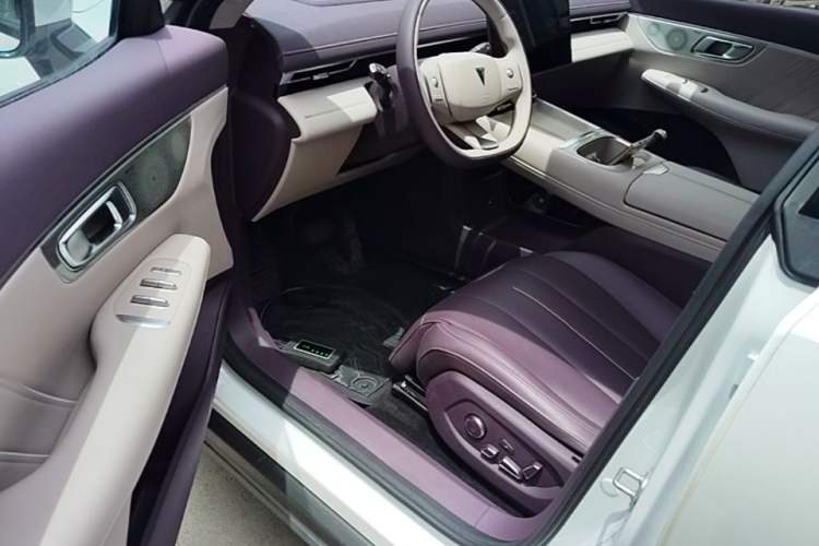 Used Deepal S07 2026 230Ultra with Huawei Qiankun ADS SE Edition Driver Seat