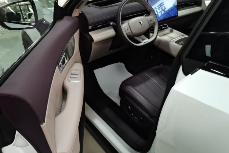 Used Deepal S07 2026 230Ultra with Huawei Qiankun ADS SE Edition Driver Seat