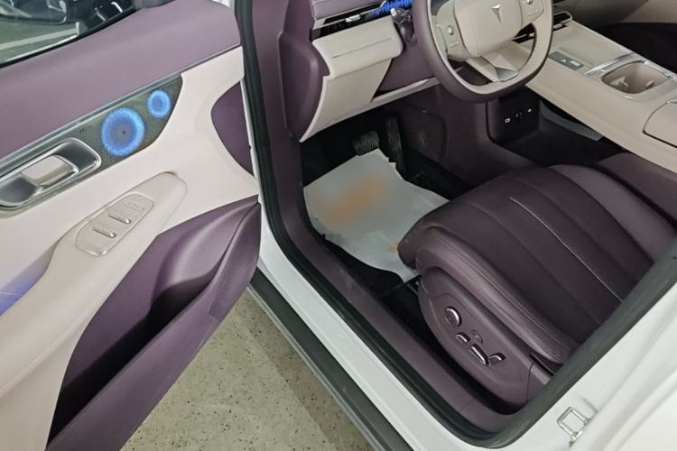 Used Deepal S07 2026 230Ultra with Huawei Qiankun ADS SE Edition Driver Seat
