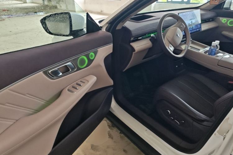 Used Deepal S07 2026 230Ultra with Huawei Qiankun ADS SE Edition Driver Seat