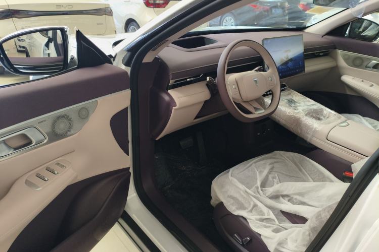 Used Deepal S07 2026 Model 230Max Huawei Qiankun ADS SE Edition Driver Seat