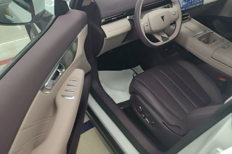 Used Deepal S07 2026 230Ultra with Huawei Qiankun ADS SE Edition Driver Seat