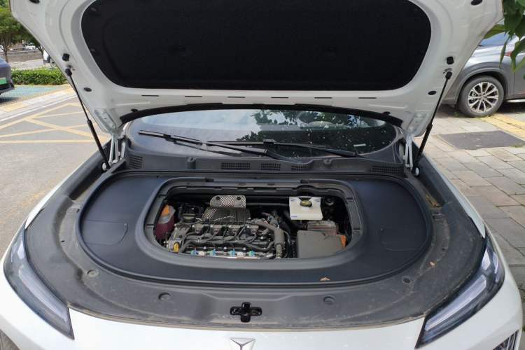 Used Deepal S07 2026 230Ultra with Huawei Qiankun ADS SE Edition Engine Bay