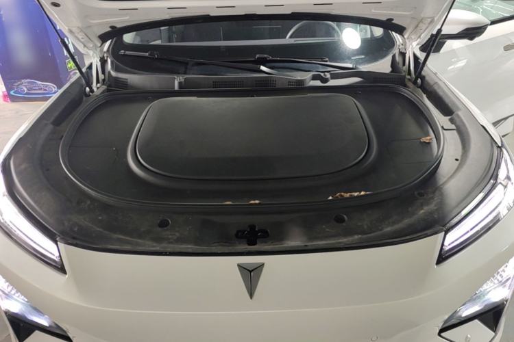 Used Deepal S07 2026 230Ultra with Huawei Qiankun ADS SE Edition Engine Bay