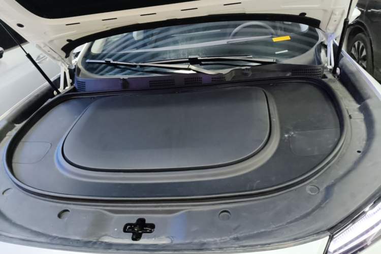Used Deepal S07 2026 230Ultra with Huawei Qiankun ADS SE Edition Engine Bay