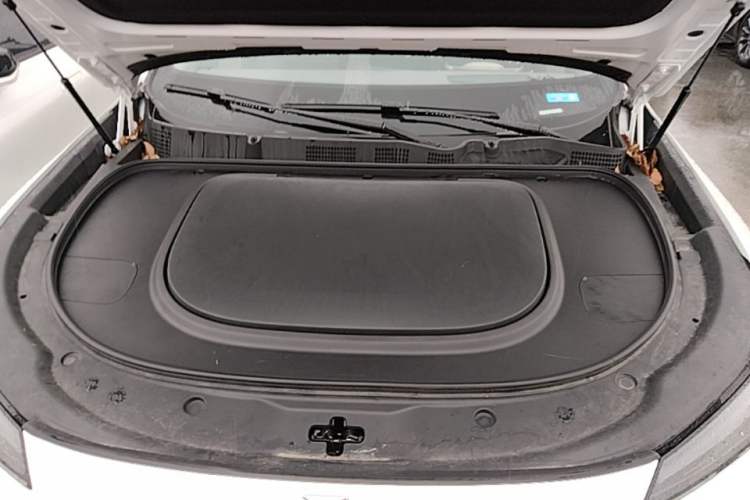 Used Deepal S07 2026 230Ultra with Huawei Qiankun ADS SE Edition Engine Bay