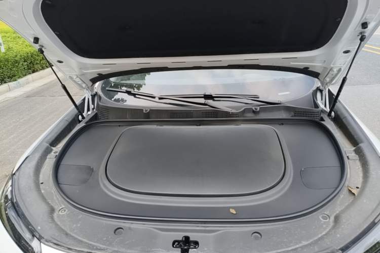 Used Deepal S07 2026 230Ultra with Huawei Qiankun ADS SE Edition Engine Bay