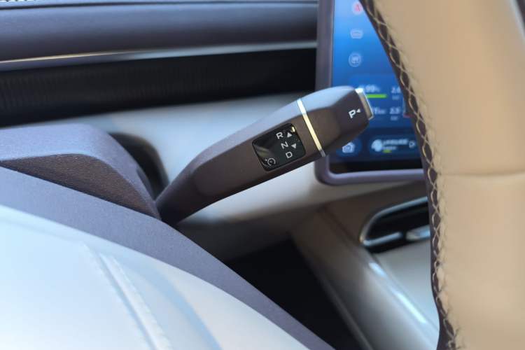 Used Deepal S07 2026 230Ultra with Huawei Qiankun ADS SE Edition Gear Lever