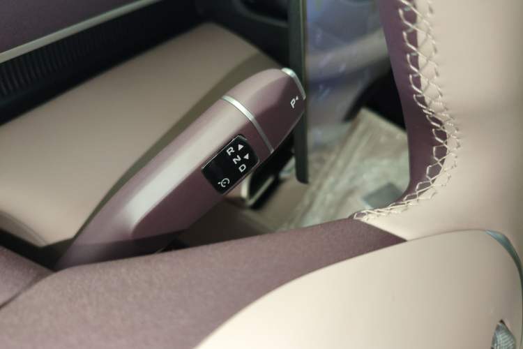 Used Deepal S07 2026 Model 230Max Huawei Qiankun ADS SE Edition Gear Lever