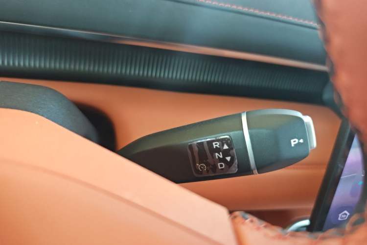 Used Deepal S07 2026 Model 230Max Huawei Qiankun ADS SE Edition Gear Lever