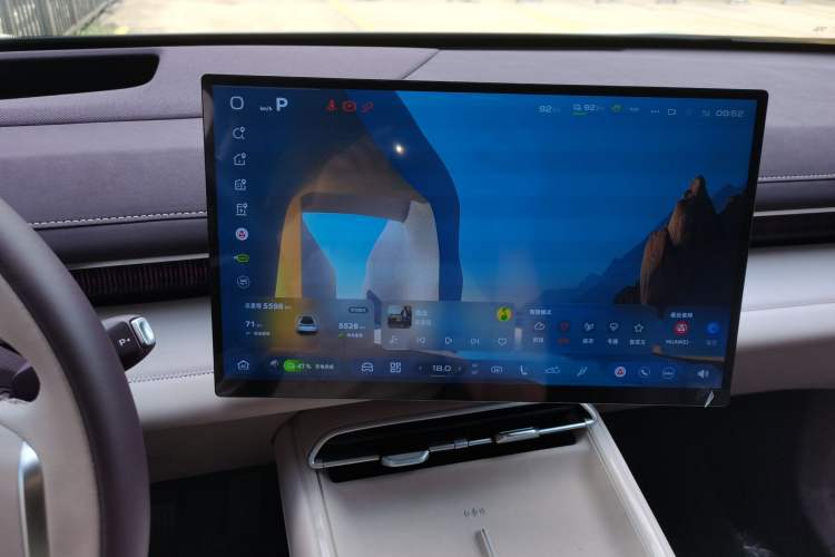 Used Deepal S07 2026 230Ultra with Huawei Qiankun ADS SE Edition Instrument Cluster