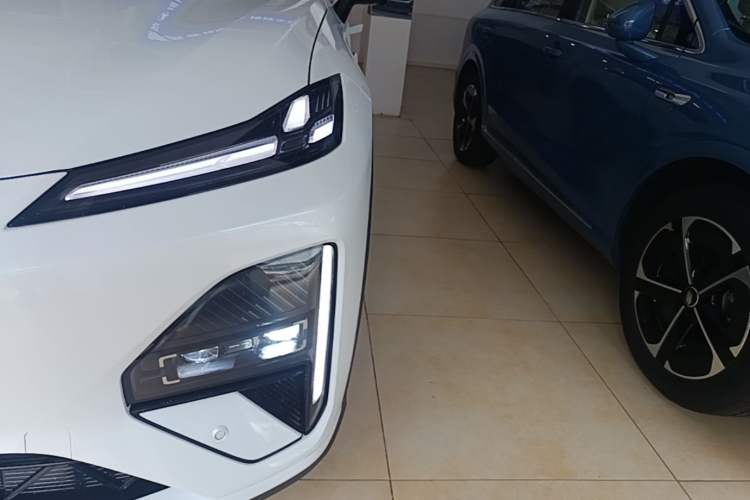 Used Deepal S07 2026 230Ultra with Huawei Qiankun ADS SE Edition Left Front Headlight