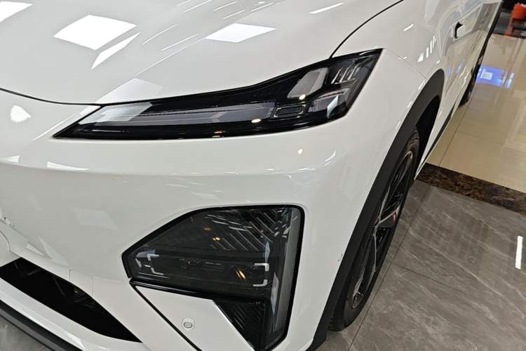 Used Deepal S07 2026 230Ultra with Huawei Qiankun ADS SE Edition Left Front Headlight