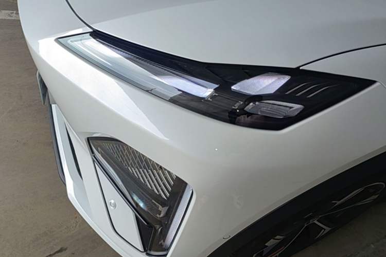Used Deepal S07 2026 230Ultra with Huawei Qiankun ADS SE Edition Left Front Headlight
