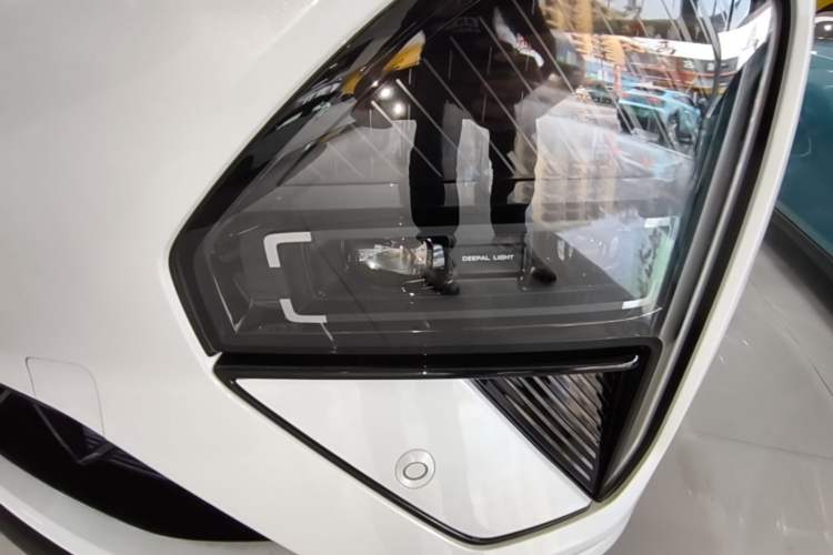 Used Deepal S07 2026 230Ultra with Huawei Qiankun ADS SE Edition Left Front Headlight