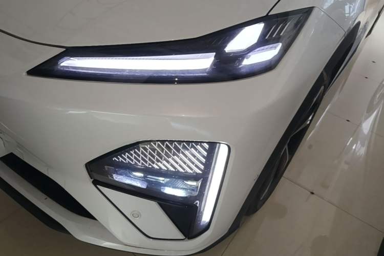Used Deepal S07 2026 230Ultra with Huawei Qiankun ADS SE Edition Left Front Headlight
