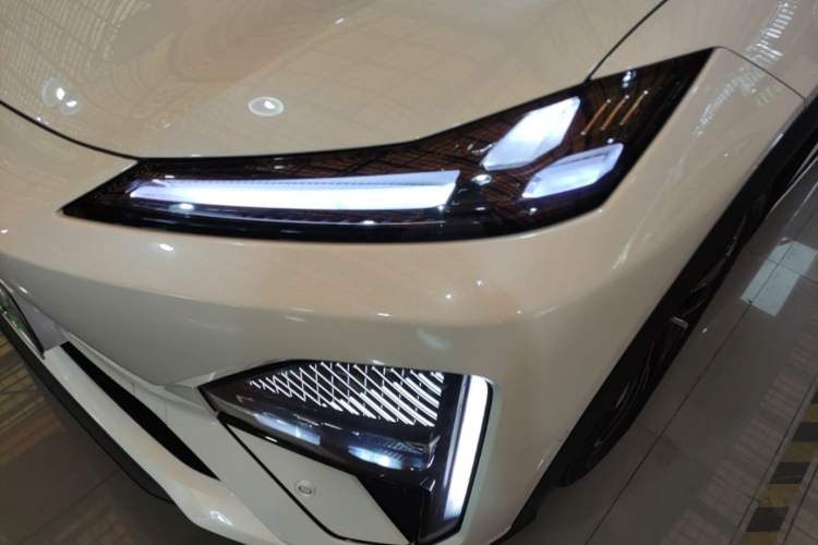Used Deepal S07 2026 Model 300Ultra Huawei Qiankun ADS SE Edition Left Front Headlight