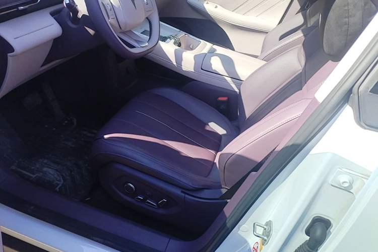 Used Deepal S07 2026 230Ultra with Huawei Qiankun ADS SE Edition Left Front Seat