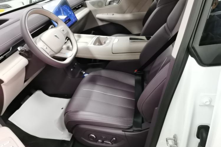 Used Deepal S07 2026 230Ultra with Huawei Qiankun ADS SE Edition Left Front Seat