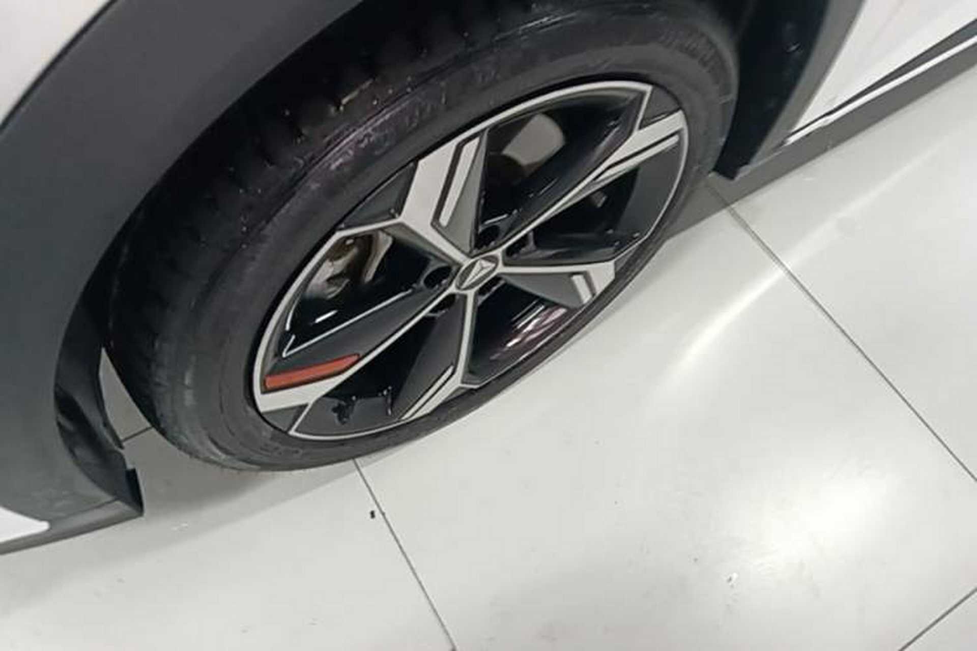 Used Deepal S07 2026 230Ultra with Huawei Qiankun ADS SE Edition Left Front Wheel Hub