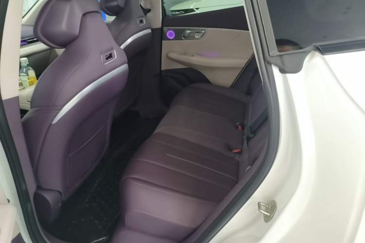 Used Deepal S07 2026 230Ultra with Huawei Qiankun ADS SE Edition Left Rear Seat