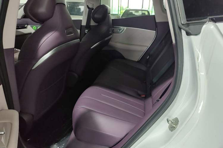 Used Deepal S07 2026 230Ultra with Huawei Qiankun ADS SE Edition Left Rear Seat