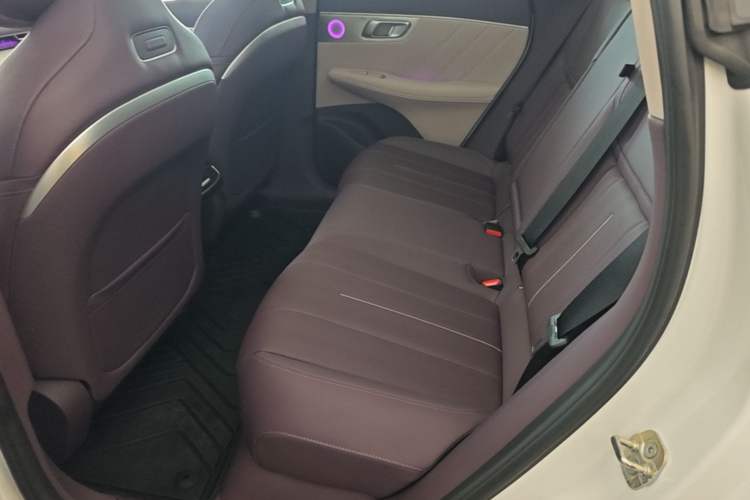 Used Deepal S07 2026 230Ultra with Huawei Qiankun ADS SE Edition Left Rear Seat