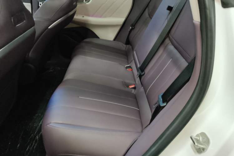 Used Deepal S07 2026 230Ultra with Huawei Qiankun ADS SE Edition Left Rear Seat