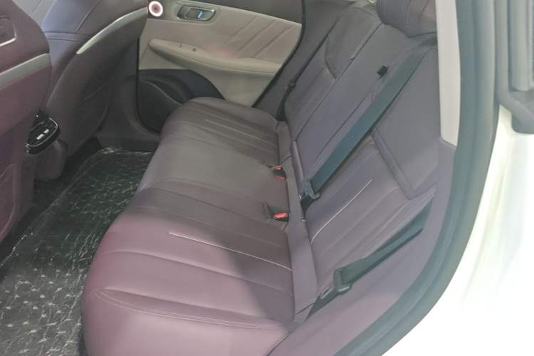 Used Deepal S07 2026 230Ultra with Huawei Qiankun ADS SE Edition Left Rear Seat