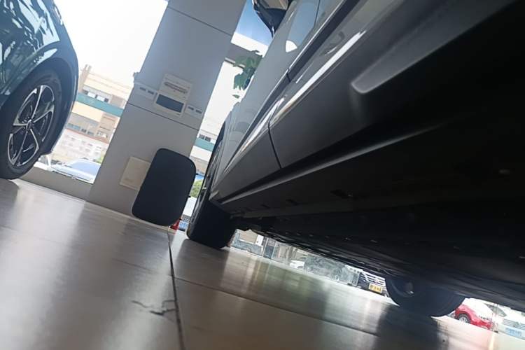 Used Deepal S07 2026 230Ultra with Huawei Qiankun ADS SE Edition Left Side Sill