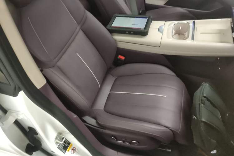 Used Deepal S07 2026 230Ultra with Huawei Qiankun ADS SE Edition Right Front Seat