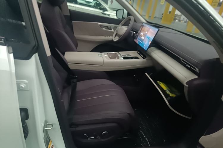 Used Deepal S07 2026 230Ultra with Huawei Qiankun ADS SE Edition Right Front Seat