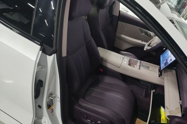 Used Deepal S07 2026 230Ultra with Huawei Qiankun ADS SE Edition Right Front Seat