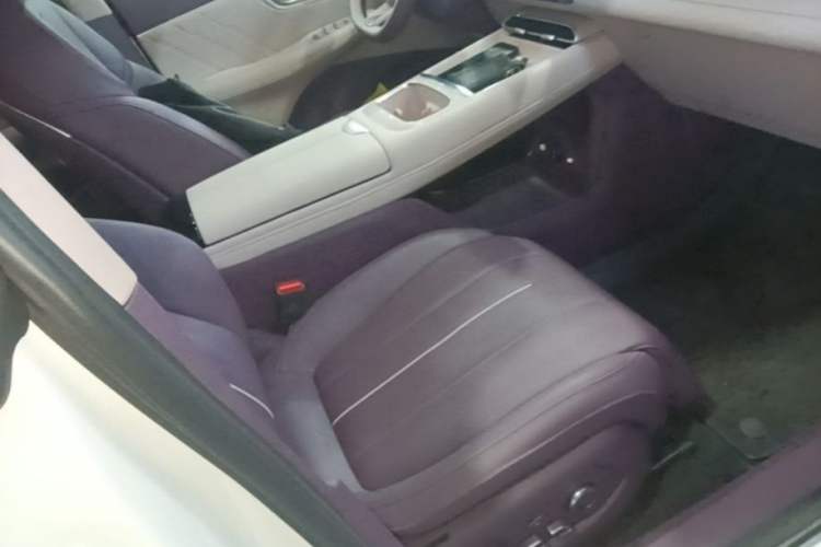 Used Deepal S07 2026 230Ultra with Huawei Qiankun ADS SE Edition Right Front Seat