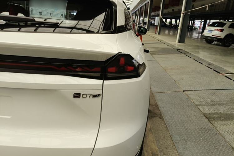 Used Deepal S07 2026 Model 630Max Huawei Qiankun ADS SE Edition Right Rear Taillight