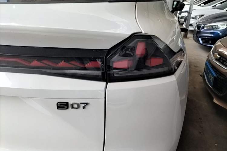 Used Deepal S07 2026 Model 230Max Huawei Qiankun ADS SE Edition Right Rear Taillight